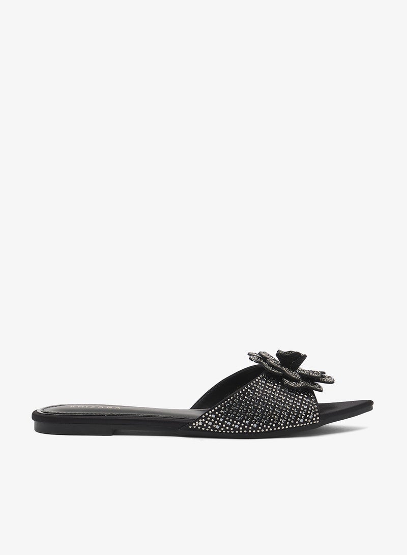 Khizana Flat Sandals - Image 1