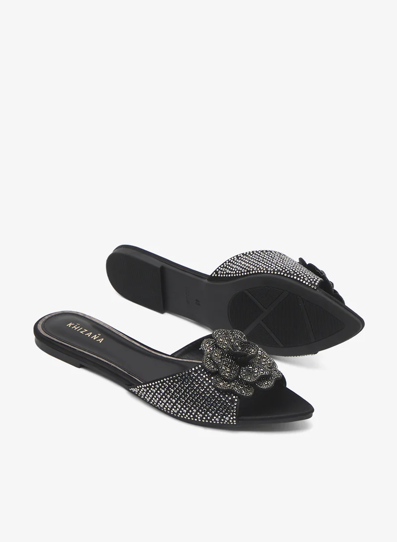 Khizana Flat Sandals