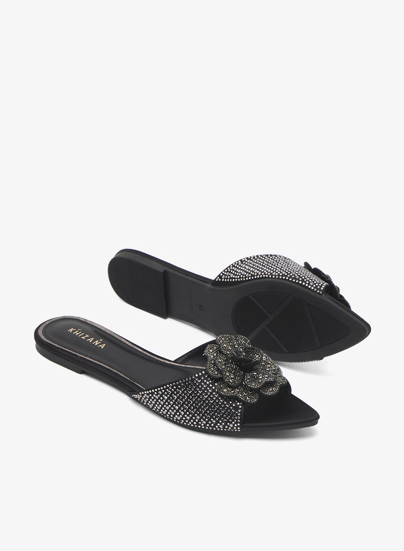 Khizana Flat Sandals - Image 3