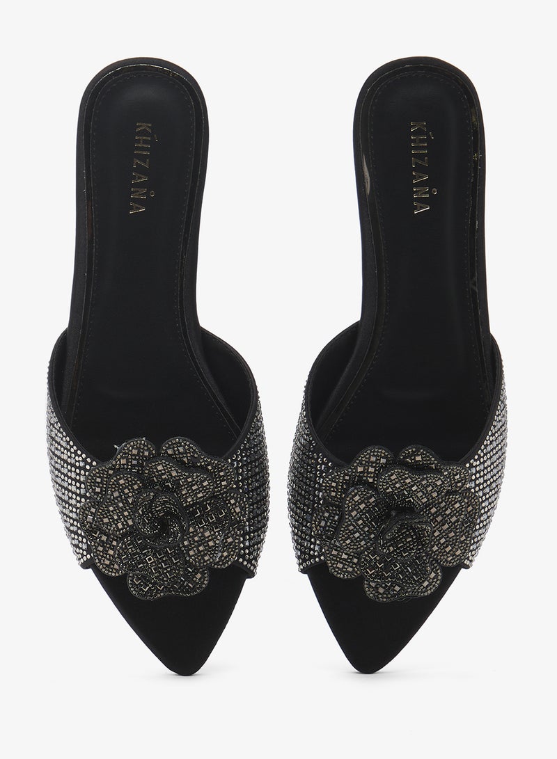 Khizana Flat Sandals - Image 4