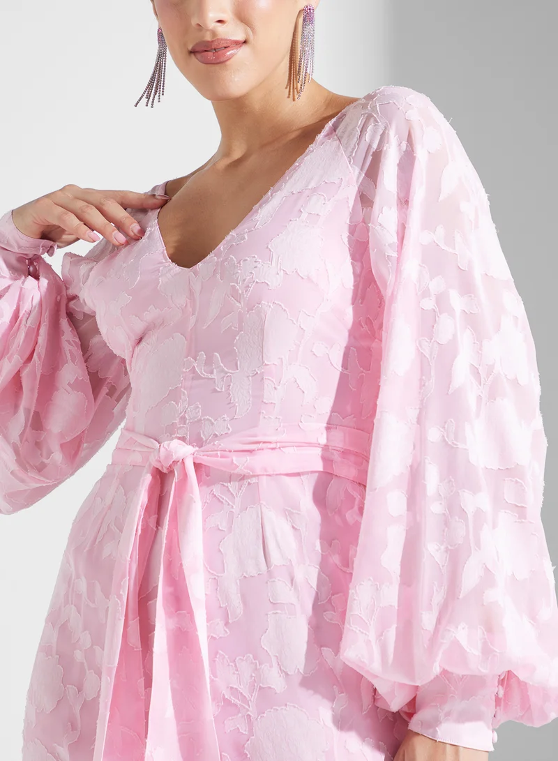 بريتي لافيش Sadie Midaxi Jacquard Dress