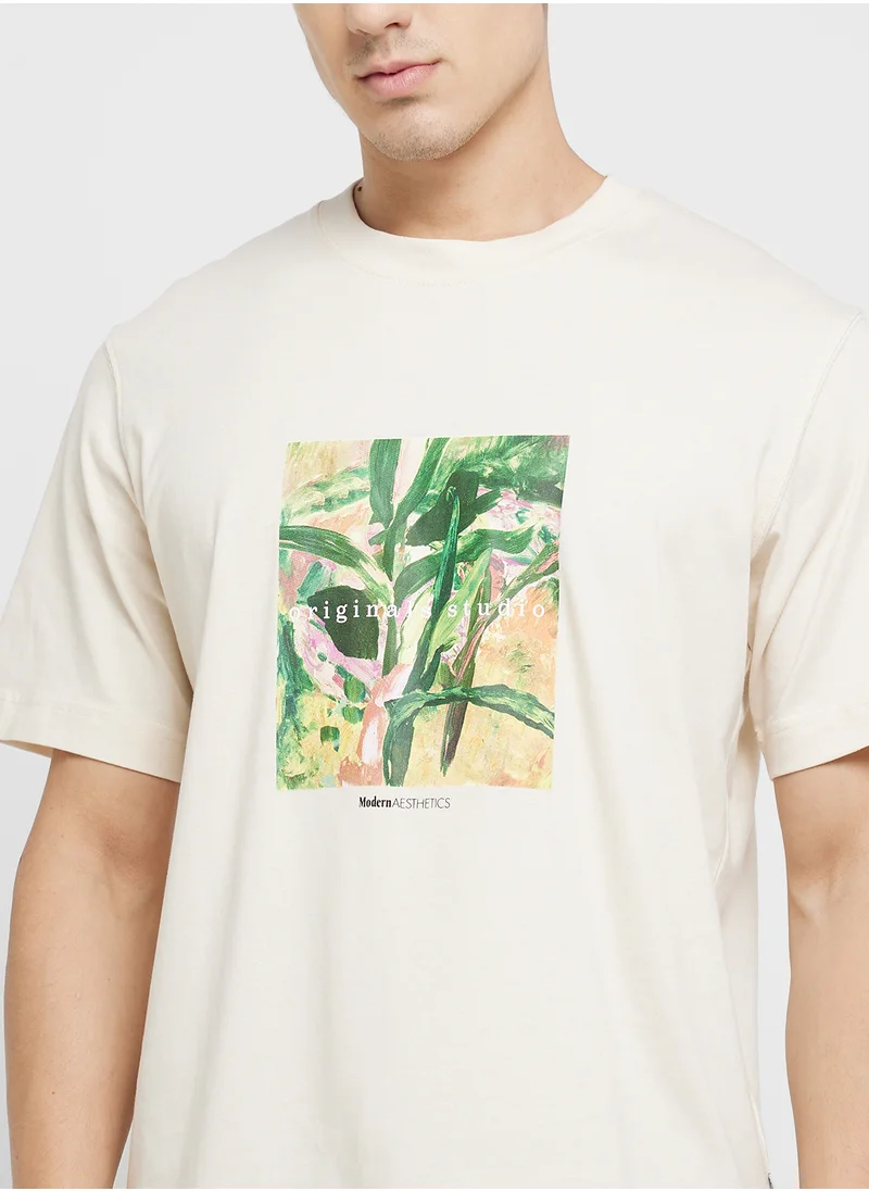 جاك اند جونز Graphic Crew Neck T-Shirt