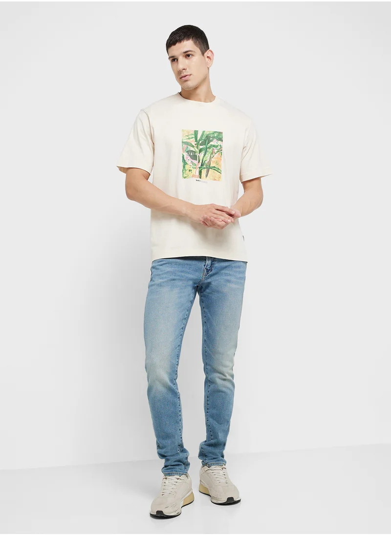 جاك اند جونز Graphic Crew Neck T-Shirt