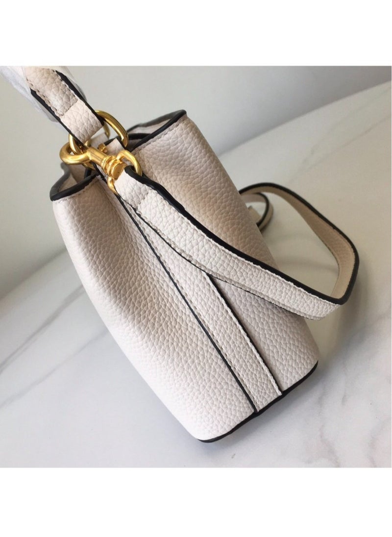 Burch - Classic Crossbody Shoulder Bag Handbag 20*12*6cm - Image 1
