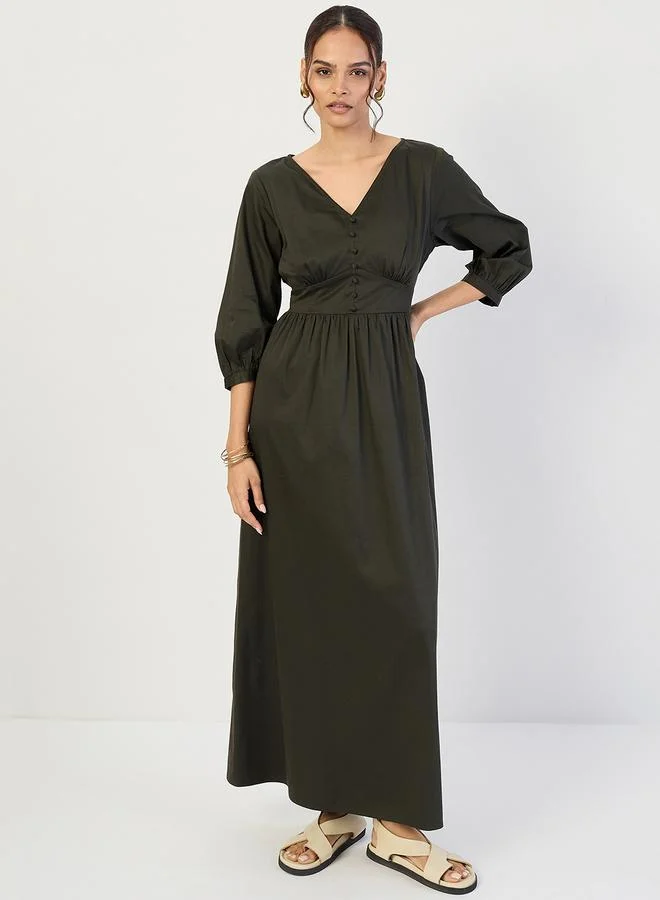 فيميلا فستان طويل بتفصيلة كورسيه