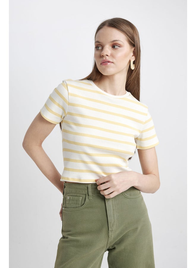 DeFacto Woman Fitted Knitted Short Sleeve T-Shirt - Image 1