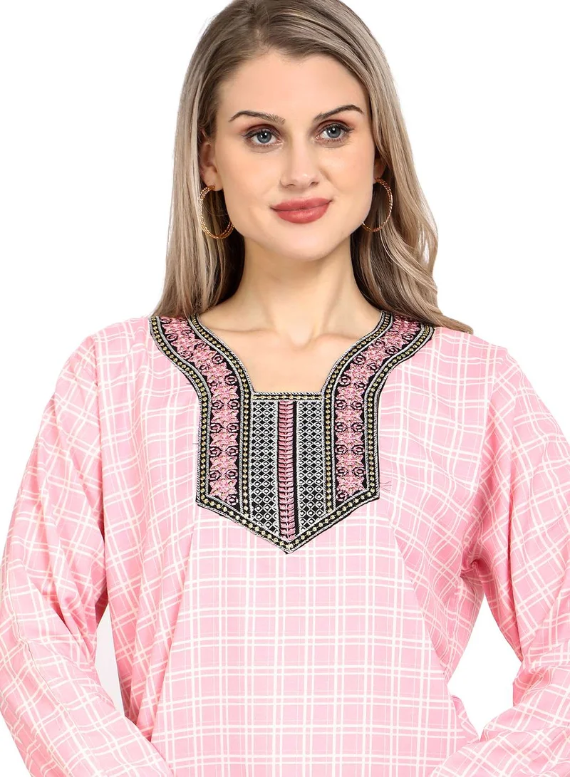 هانا آند سارا ELEGANT FRONT EMBROIDERY WITH CHECK PRINTED STYLISH ARABIC KAFTAN JALABIYA DRESS