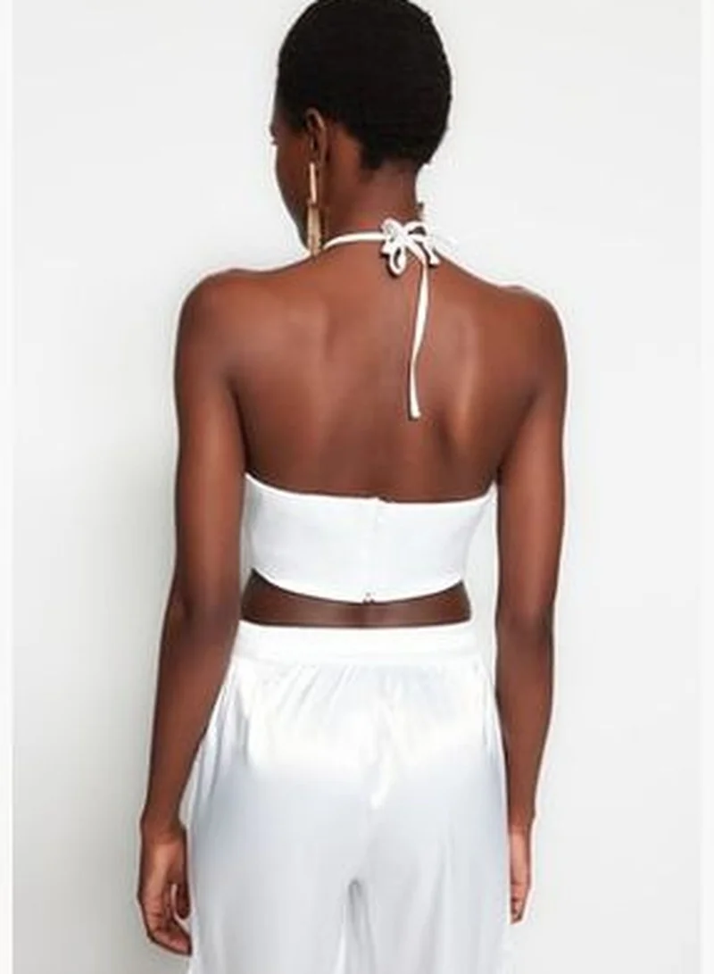 trendyol Ecru Crop Lined Woven Accessorie Satin Bustier TPRSS23BS00024