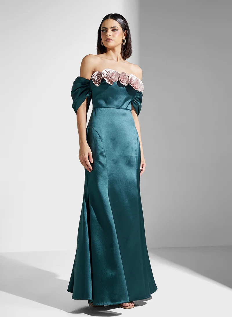 نمشي x Floral Off-Shoulder Dress
