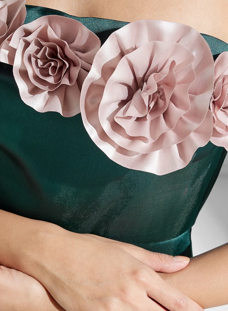 نمشي x Floral Off-Shoulder Dress