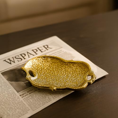 MARKET 99 Golden Decorative Serving Tray | Glossy Aluminium Embossed Platter for Home Décor & Table Setting | Designer Centerpiece Tray for Dining, Coffee Table, Festive & Housewarming Gifting - Image 3