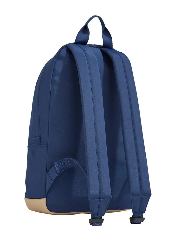 تومي جينز Ess Daily Backpack