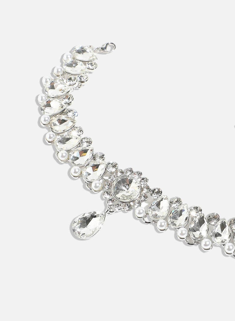 SOHI Effortless Style Chic Artificial Necklace Jewellery - Image 3