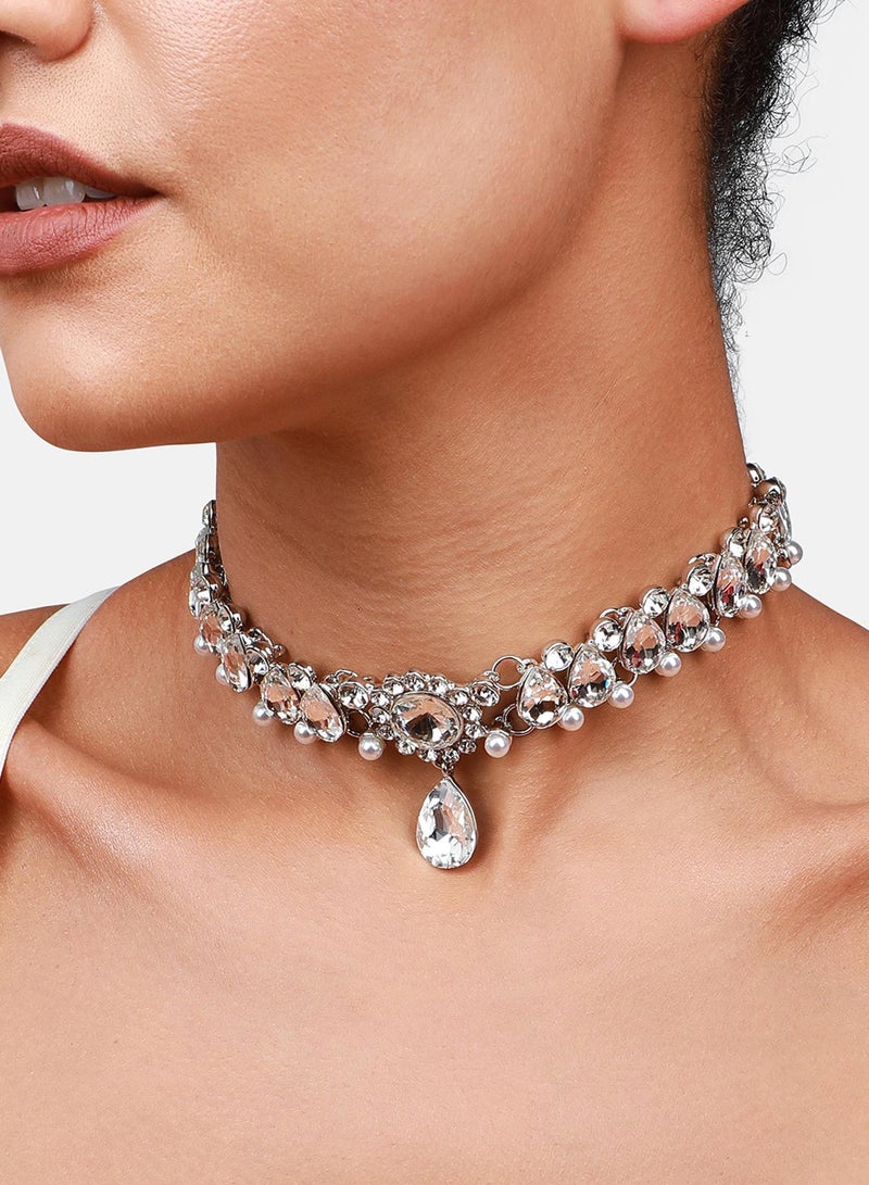 SOHI Effortless Style Chic Artificial Necklace Jewellery - Image 1