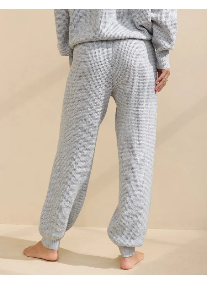 آري من امريكان ايجل Aerie CozyUp Waffle Jogger