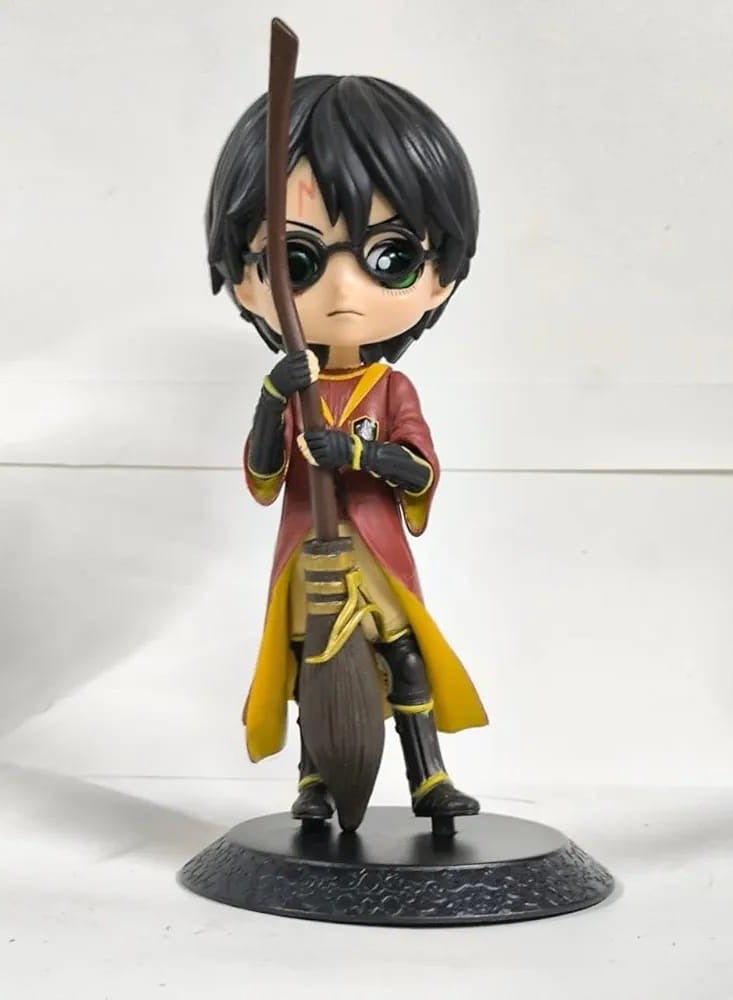 Harry Potter Special Edition Harry Potter Collectible Figure (15cm) – Premium PVC Statue for Fans, Wizarding World Display Toy for Desk, Study Table & Gifts, Great for Kids, Teens & Potterhead Collectors - Image 1