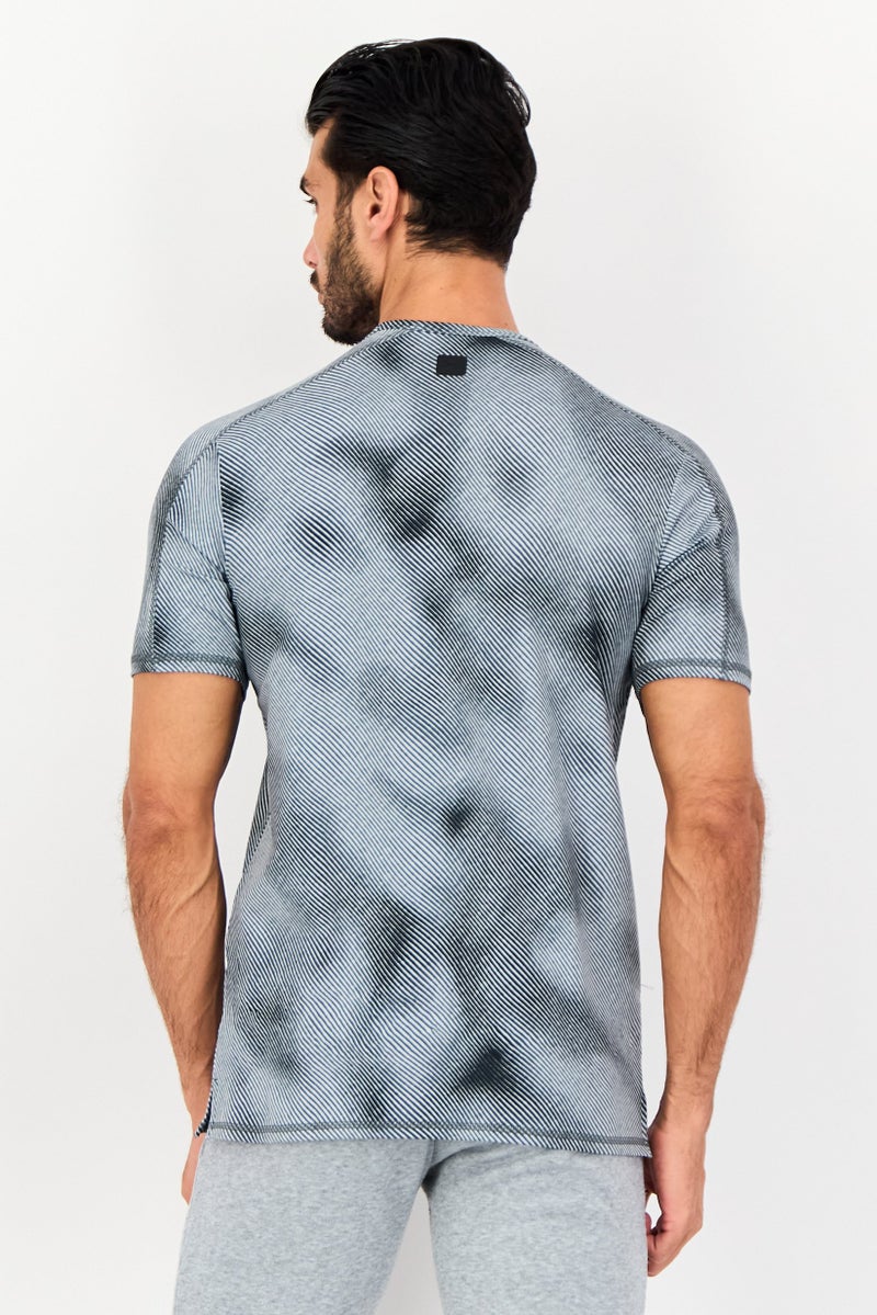 UNDER ARMOUR تي شيرتات رياضية للرجال بأكمام قصيرة، متعددة الألوان - Image 2