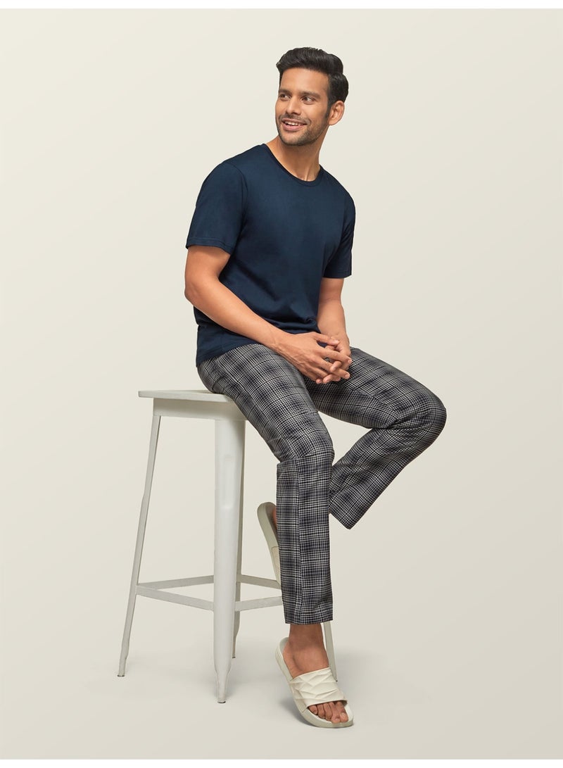 اكس واي اكس اكس بيجامة رجالية من XYXX مصنوعة من القطن الممشط الممتاز بنقشة المربعات [عبوة من قطعة واحدة] - Image 4