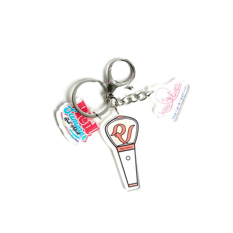 bp pink ink straykids iu twice AE itzy same three-piece keychain key pendant peripheral red