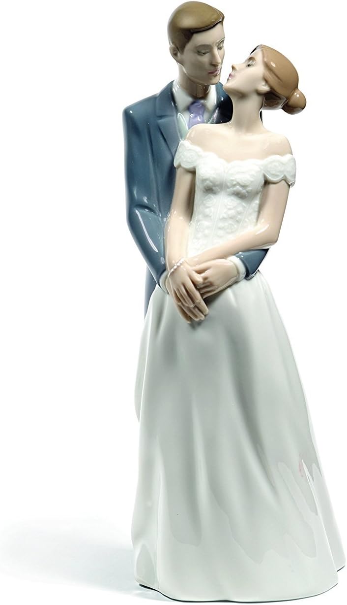Nao figurine by Lladro 02001713 Unforgettable day 1713 Beautiful porcelain statue Bride with a long dress and Groom Kissing Couple Nice Elegant Romantic Wedding gift collectibles new - Image 1