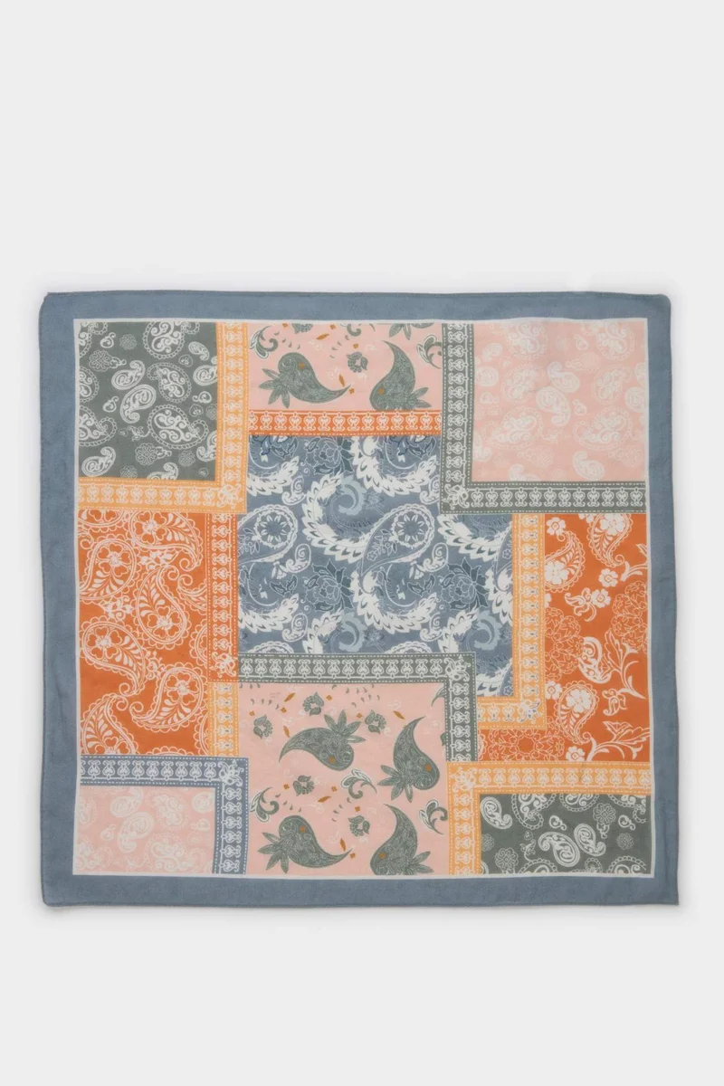 ديفاكتو Woman Printed Bandana