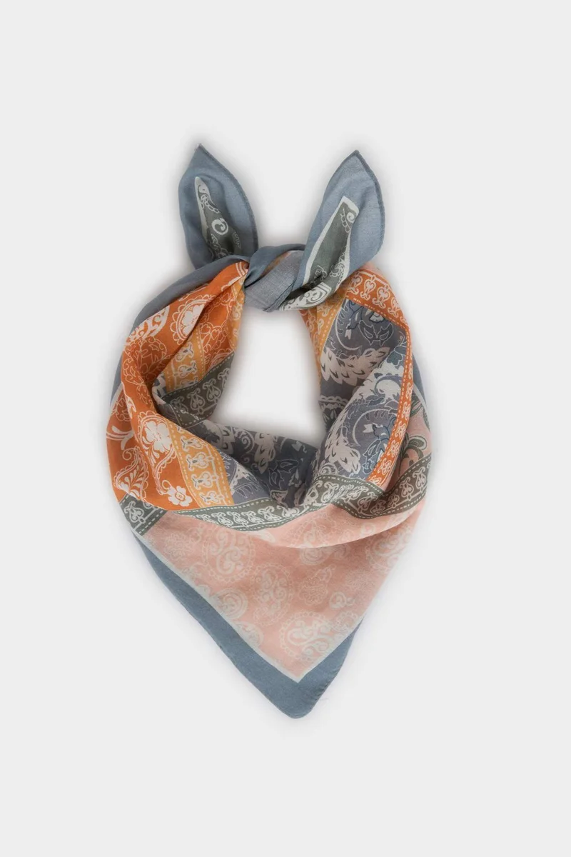 ديفاكتو Woman Printed Bandana