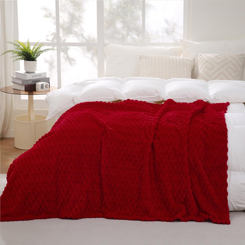 Puncuntex Red Throw Blanket 50"Ã—60" inches Gifts for Mom Fuzzy 3D Jacquard Decorative Flannel Fleece Super Soft Plush Cozy Blanket for Couch Sofa Chair Lightweight - Image 3