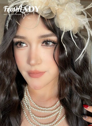 Brown Colored Contact Lenses, Yearly Use, Natural Soft Cosmetic Lenses for Makeup, Daily Wear & Party - view 5