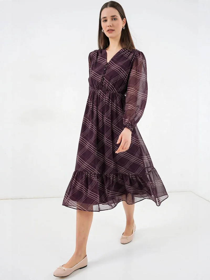 بيغ دارت BDART V-Neck Midi Dress with Button Closure