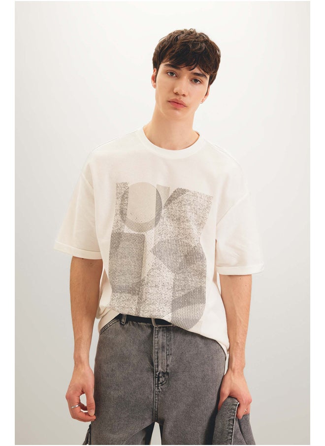DeFacto - Man Comfort Fit Crew Neck Short Sleeve Knitted T-Shirt - Image 1