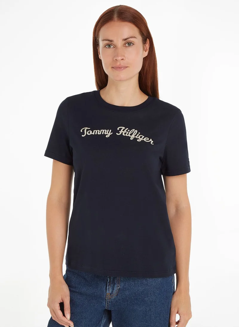 TOMMY HILFIGER Crew Neck Logo Detail T-Shirt