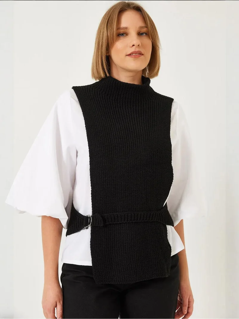 LUCCI Textured Ribbed Turtleneck Top with Bow