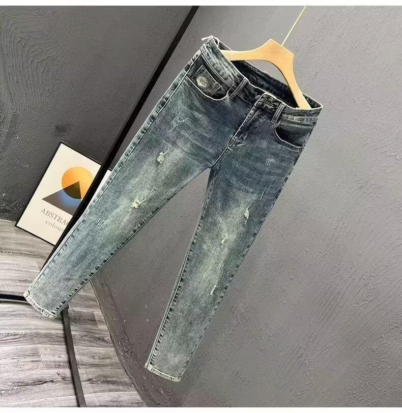 Unisex Classic Denim Jeans Loose Fit Daily Outdoor Wear - Image 5