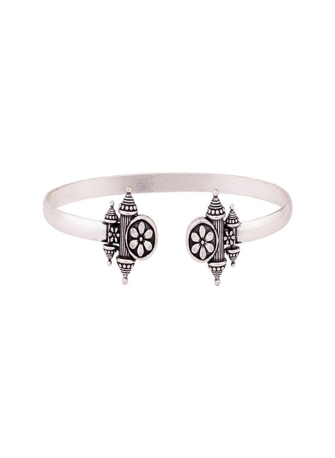 VOYLLA Nayantara Vintage Style Bracelet for Women and Girls - Image 4