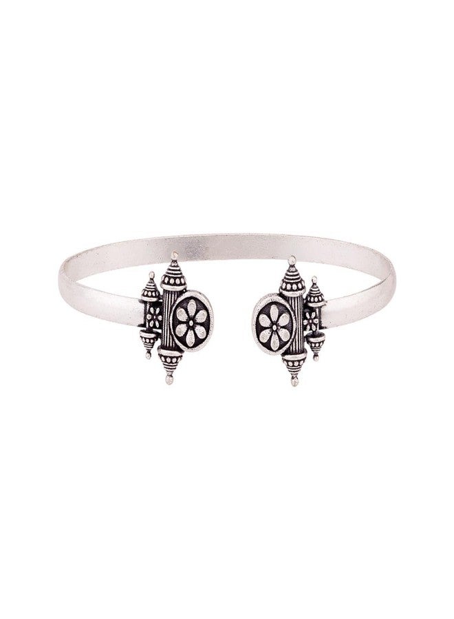 VOYLLA Nayantara Vintage Style Bracelet for Women and Girls - Image 5