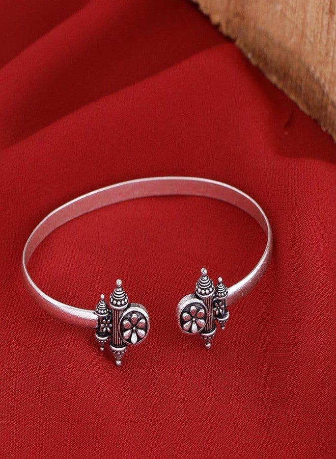 VOYLLA Nayantara Vintage Style Bracelet for Women and Girls - Image 2