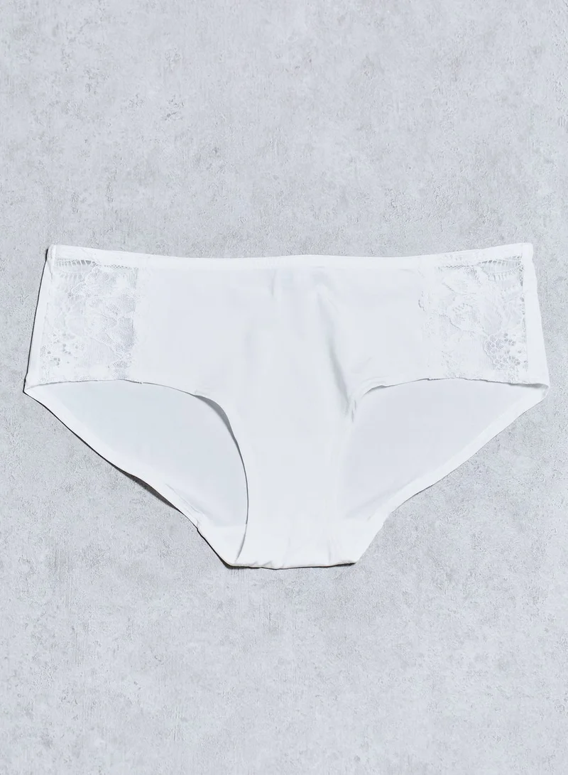 Marie Meili Essential Brief