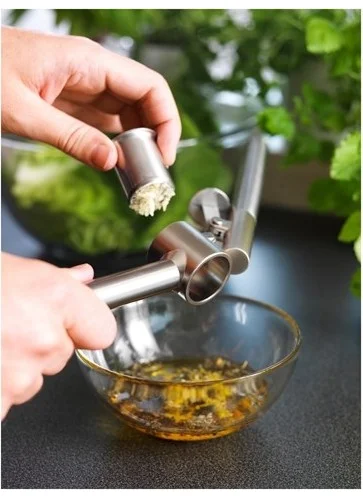 أيكيا Garlic Crusher