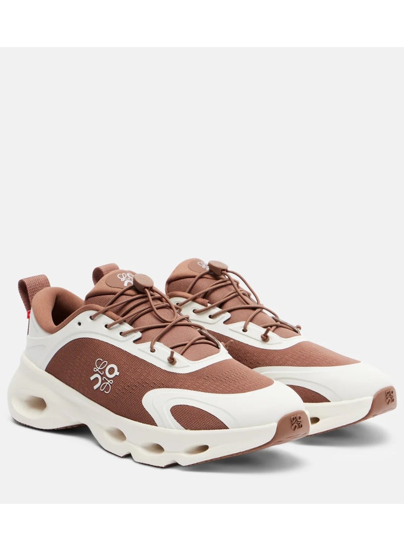 On Running LOEWE Cloudsolo Unisex Comfortable Sneakers - Brown & White - Image 4