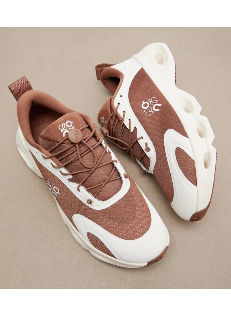On Running LOEWE Cloudsolo Unisex Comfortable Sneakers - Brown & White - Image 5