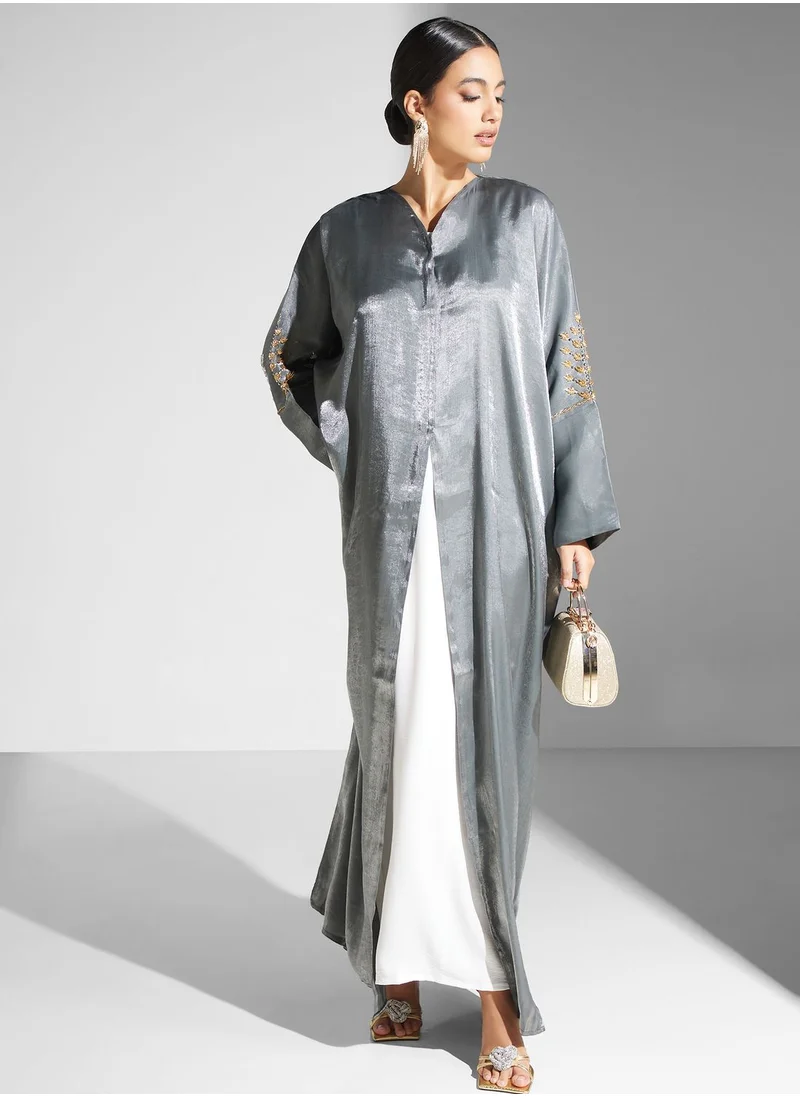 hayas closet Embellished Sleeve Detail Abaya