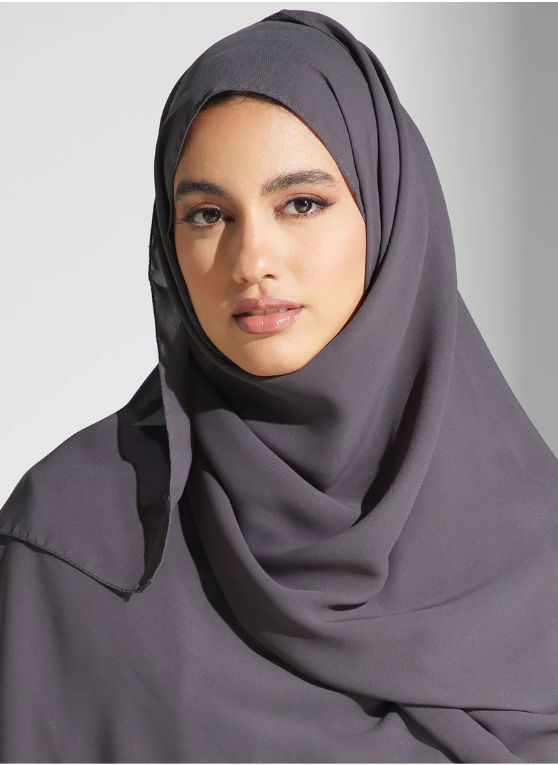 hayas closet Embellished Sleeve Detail Abaya