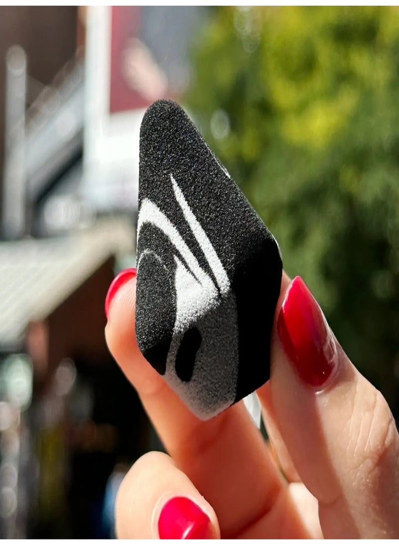 ميلك ميكب إسفنجة مكياج ميلك ميك أب Prism بتصميم زاوي للدمج الاحترافي وتوزيع مثالي للمكياج - Image 4