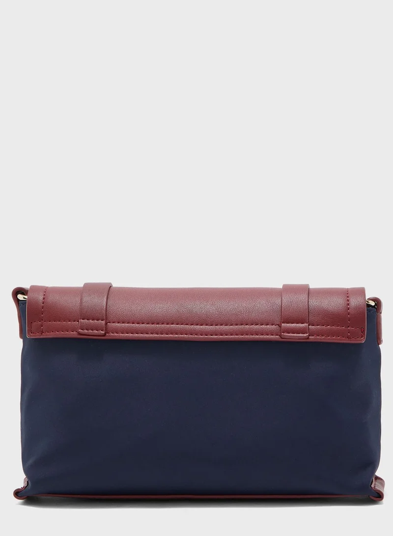 TOMMY HILFIGER Elegant  Crossbody