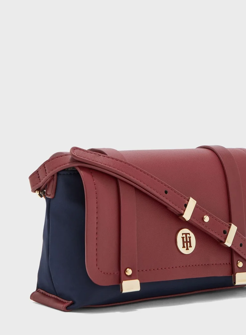 TOMMY HILFIGER Elegant  Crossbody