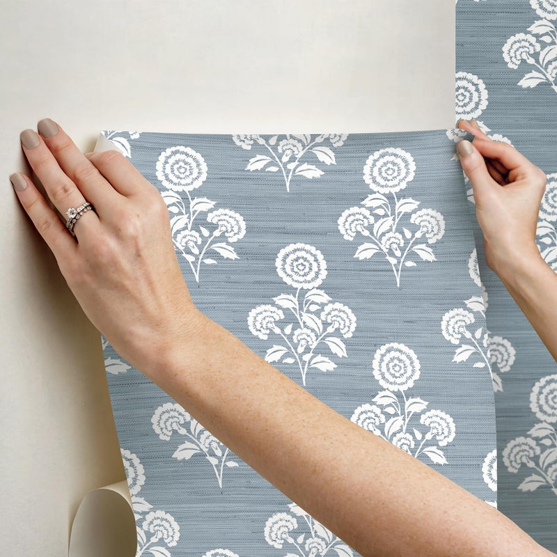 NuWallpaper Flourish Block Print Mineral Blue Faux Grasscloth Peel and Stick Wallpaper, SSS6309 - Image 4