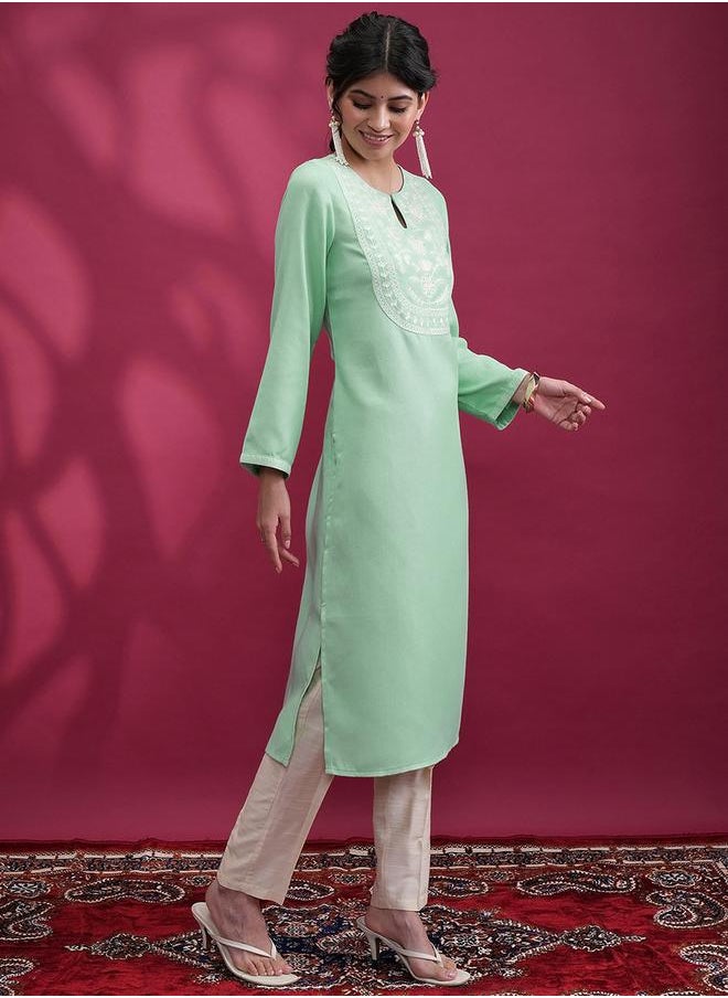 Vishudh Green Embroidered Keyhole Neck Kurta Set for Women by Styli  - Image 4