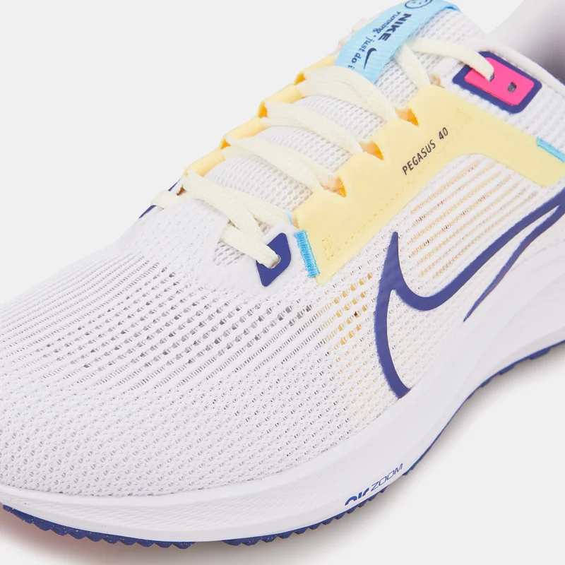 Nike Men's Pegasus 40 Road Running Shoe