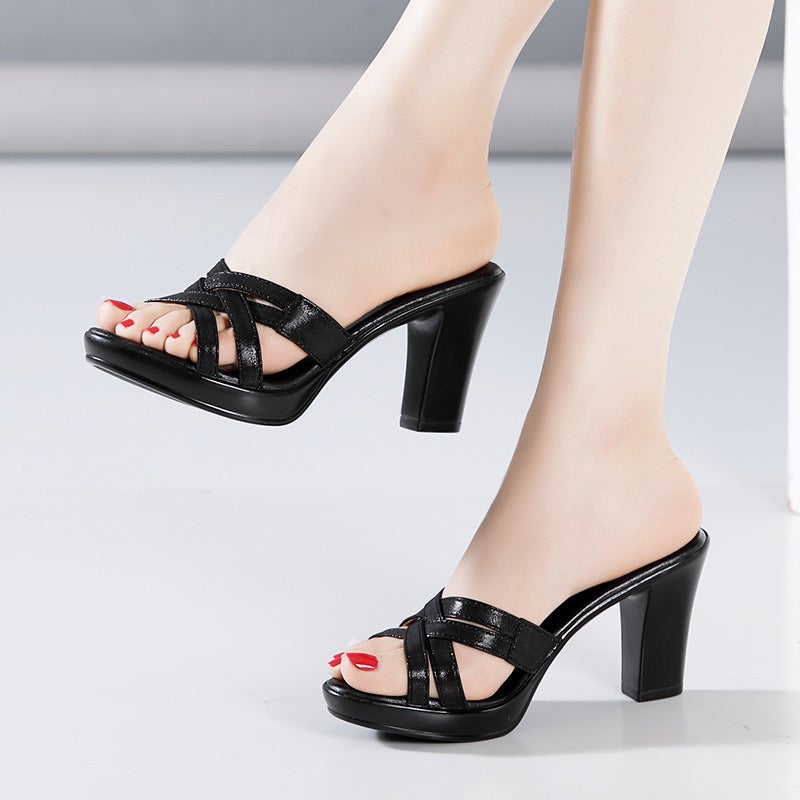 High Heel Thick Heel Sandals And Slippers Women'S Thick Bottom Platform Fashionable All-Match Gold Size Patent Leather High Heel Sandals - Image 1