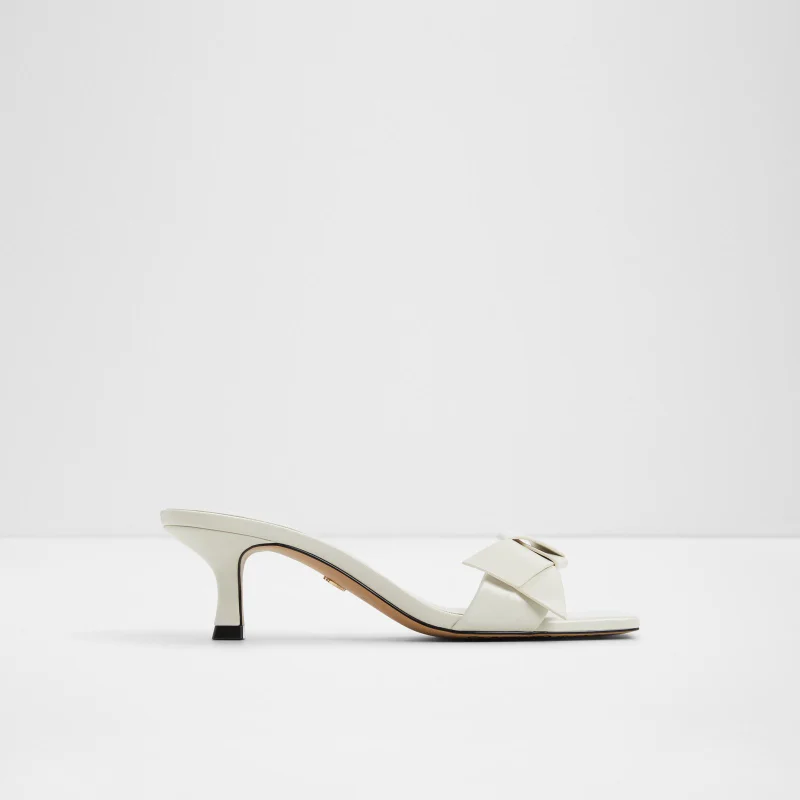 Sandal